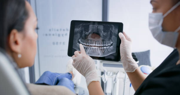 Licensed Tooth Extraction service in Kansas City, MO - Smile Center Dentistry